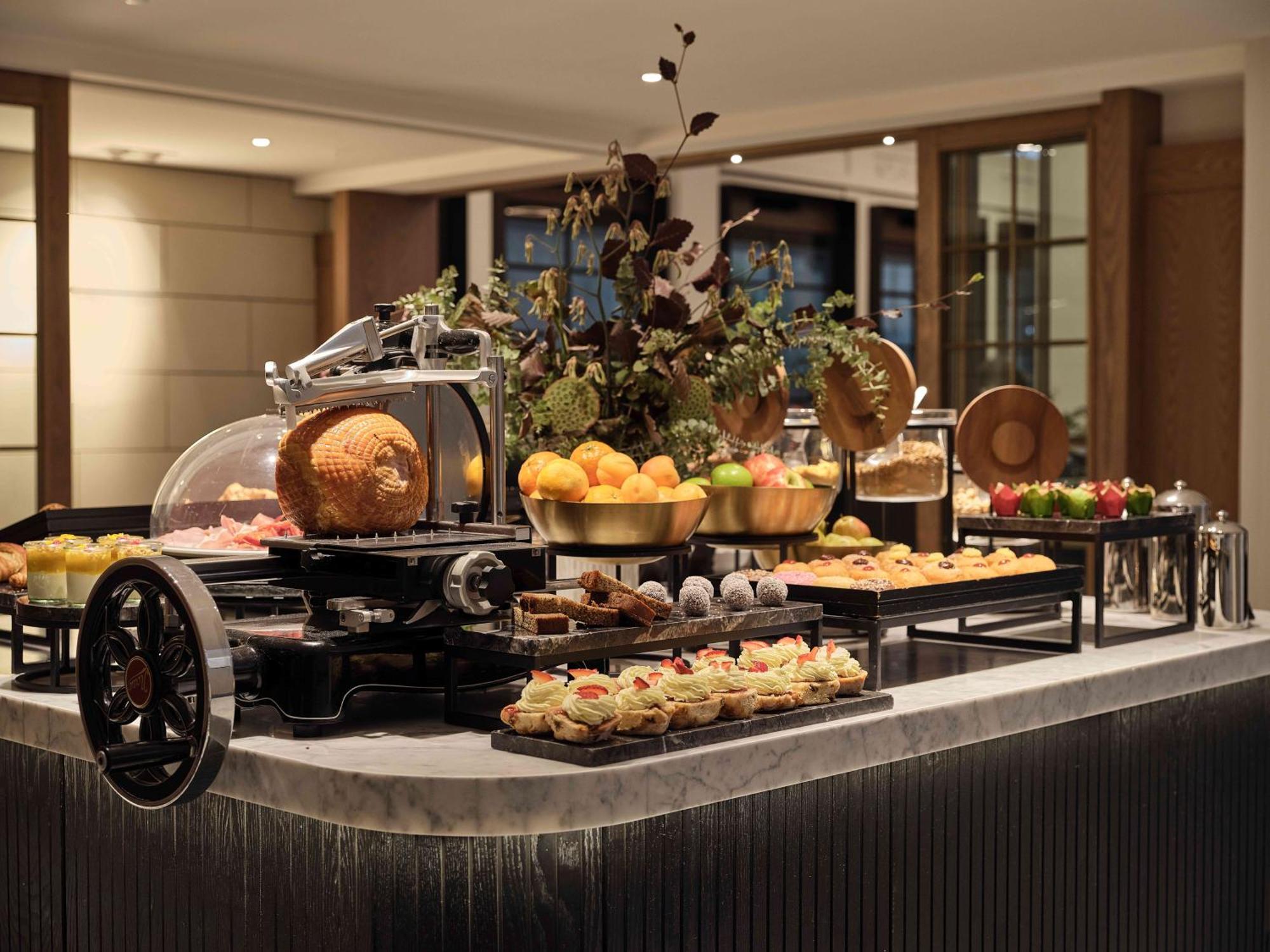 Hilton Melbourne Little Queen Street — Photos 3